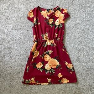 Size Medium Justify Floral Summer Dress